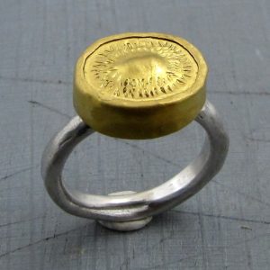 Oval 24k gold ring