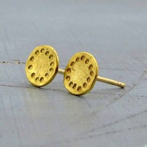 Round handmade 22k gold studs