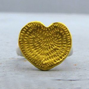 Hammered heart 24k gold ring