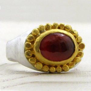 Garnet 24 karat gold ring