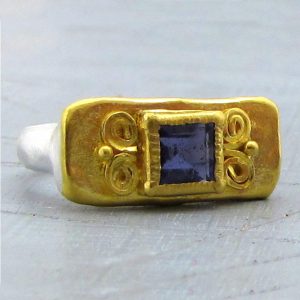 Iolite 24k gold ring