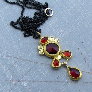 24k gold jewelry collection - Garnet 24k gold pendant