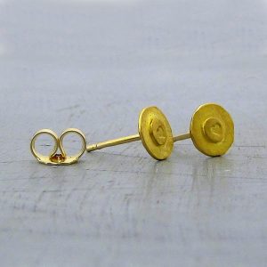 Handmade round 22 karat gold studs