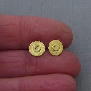 Handmade round 22 karat gold studs