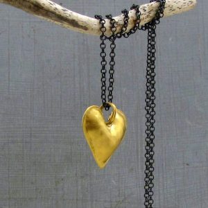 Heart 22 karat gold pendant