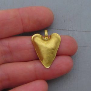 22k gold jewelry collection - heart pendant