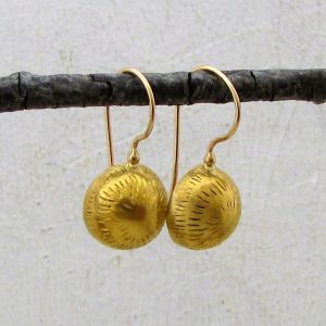 Dome 22k gold earrings