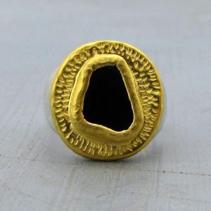 Onyx 24 karat gold ring