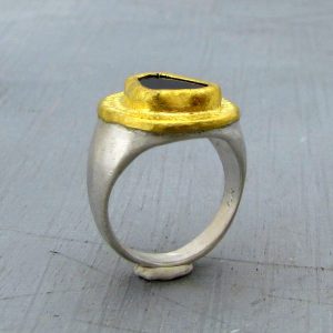 Onyx 24 karat gold ring