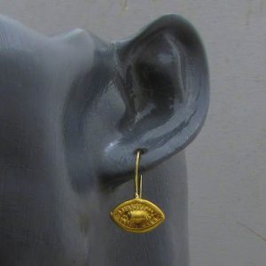 22 karat gold eye earrings