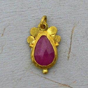 Pink Sapphire 24 karat gold pendant