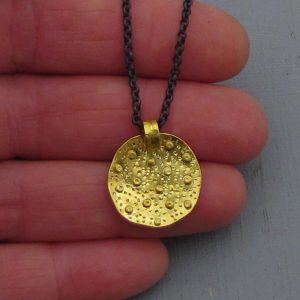 24k solid gold round pendant