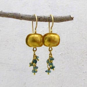 Emerald dangle 22k Earrings