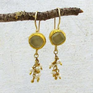 Dangle Pearls 22k gold earrings