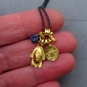 22k gold Hamsa and Star of David medallions necklace