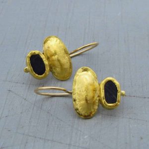 Onyx 24k gold dangle earrings