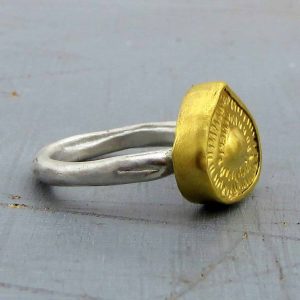Ethnic hammered heart 24k gold ring