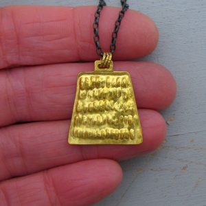 24k gold pendant necklace