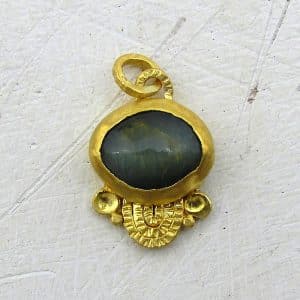 Chrysoberyl Cat's Eye 24 Karat Pendant