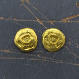 Dome 24k gold stud earrings