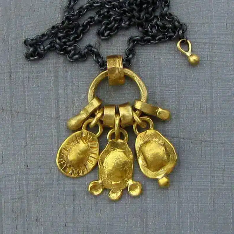 Choosing the perfect jewelry