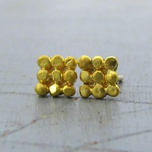 Granulation 24k gold studs earrings