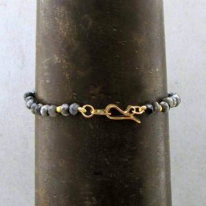 Solid 22k gold Cats Eye beads handmade bracelet