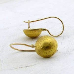 Dangle dome 22 karat gold earrings