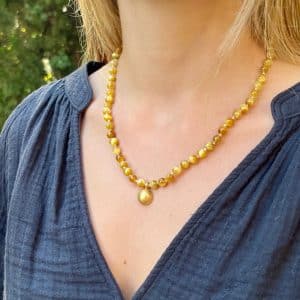 Yellow Cat's Eye 22k gold necklace